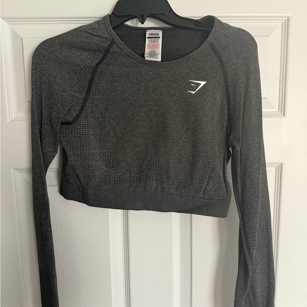 Gymshark Women’s Long Sleeve Crop Top